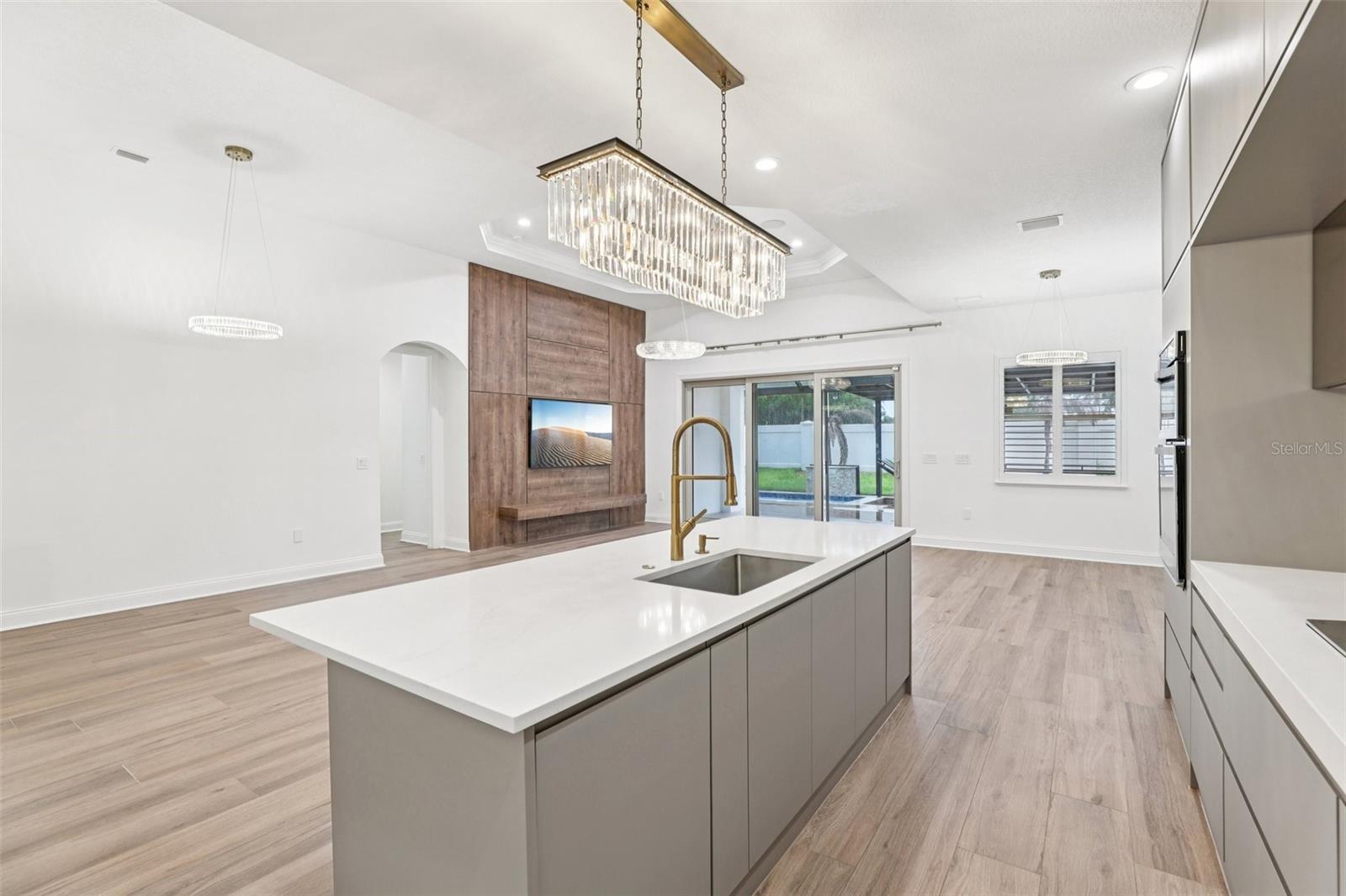 Image 8 of 44 For 10409 Angel Oak Court