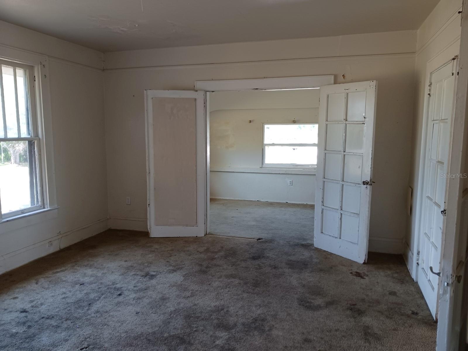 Image 3 of 7 For 720 6th Street Nw 3