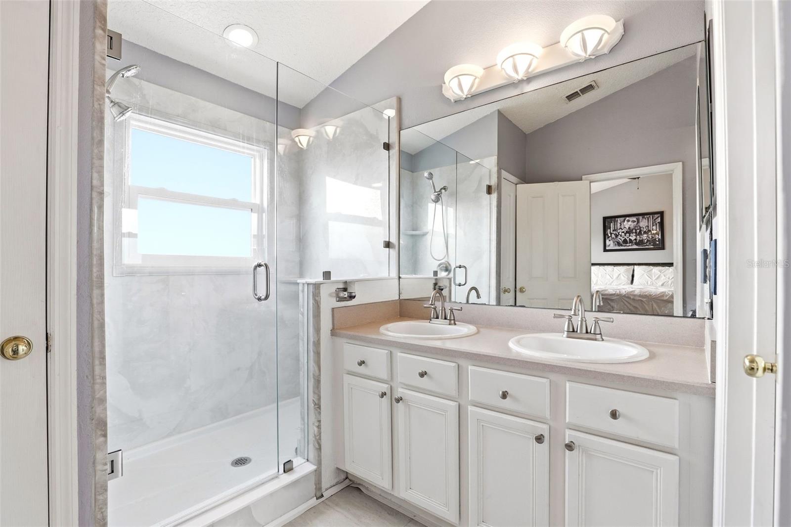 Image 20 of 39 For 6246 Westcott Cove Boulevard