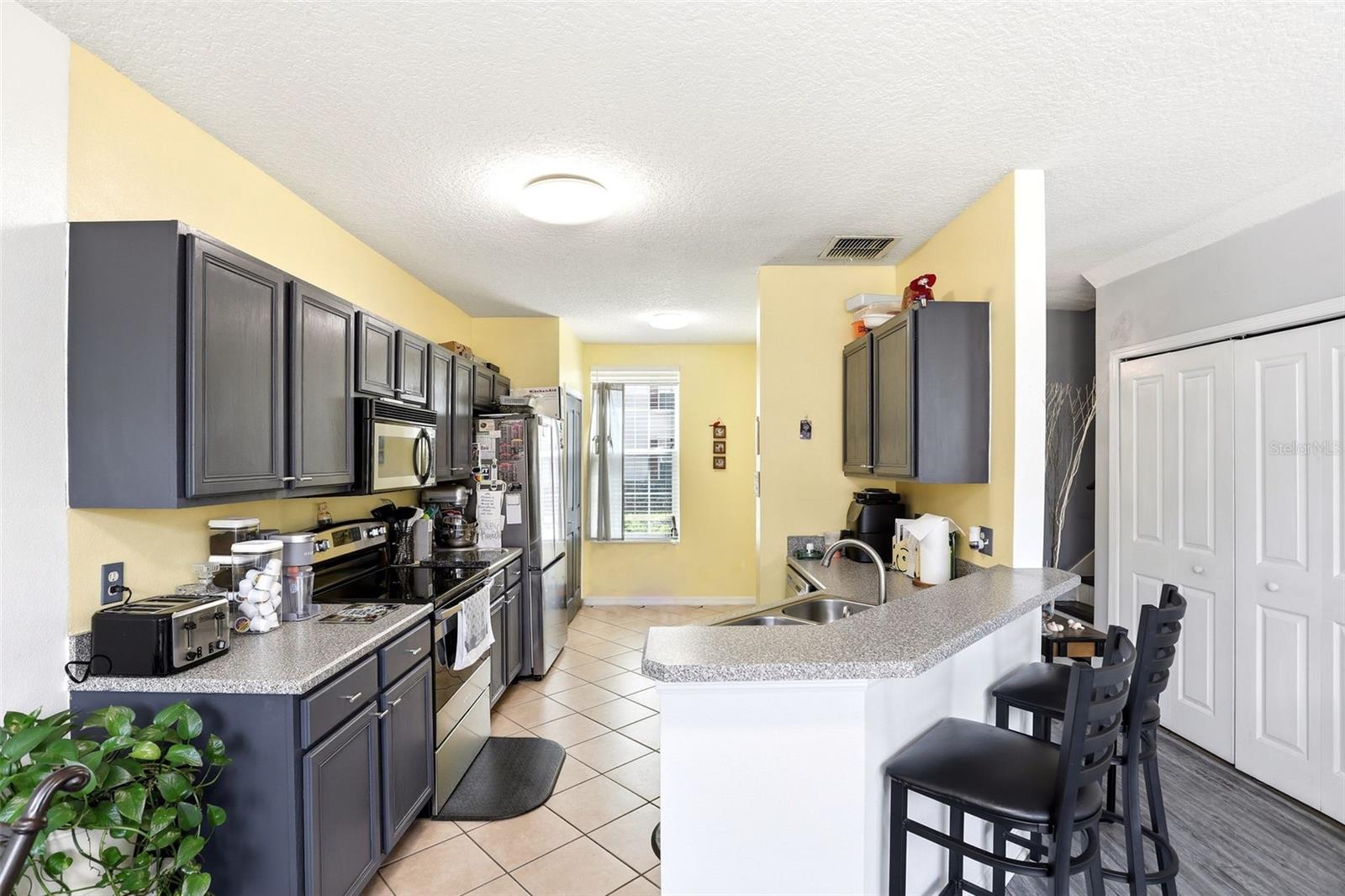 Image 9 of 39 For 6246 Westcott Cove Boulevard