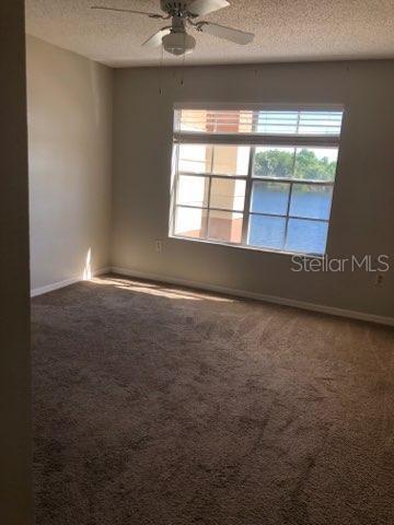 Image 13 of 31 For 1939 Summer Club Drive 215