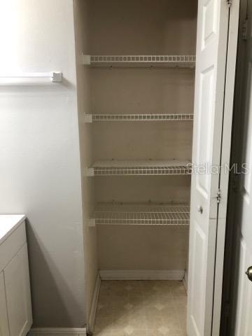 Image 18 of 31 For 1939 Summer Club Drive 215