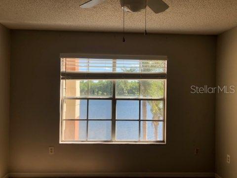 Image 8 of 31 For 1939 Summer Club Drive 215