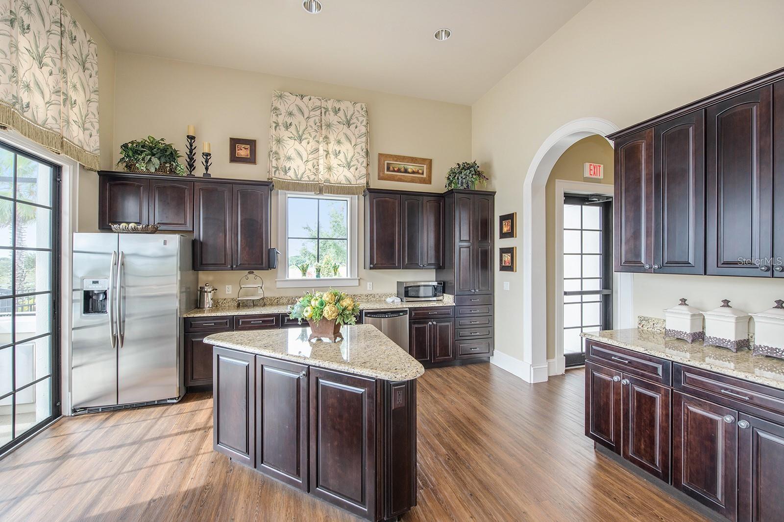 Image 8 of 17 For 168 Fringe Tree