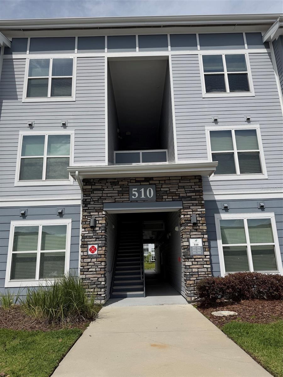 Details for 510 Academy Drive 303, KISSIMMEE, FL 34744