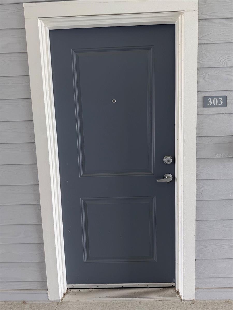 Image 2 of 8 For 510 Academy Drive 303