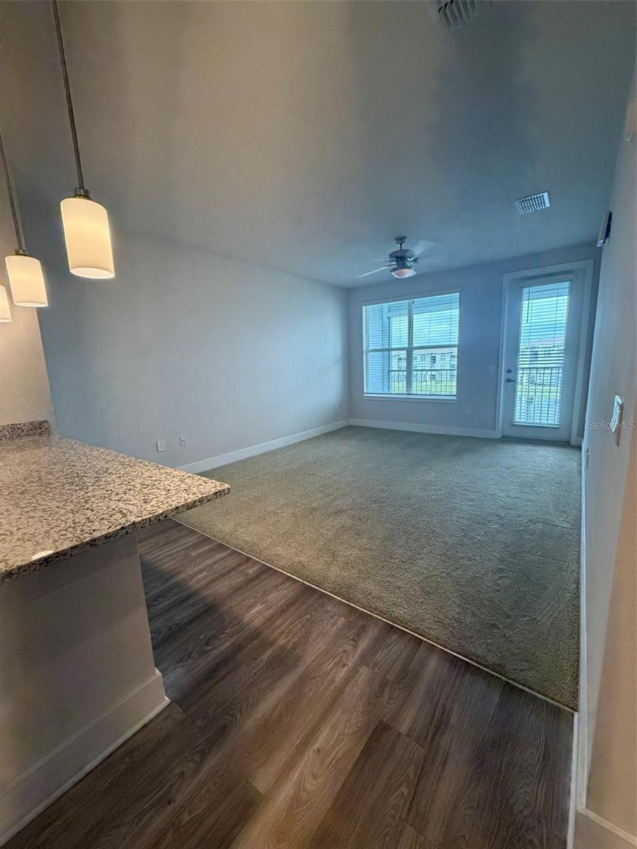 Image 4 of 8 For 510 Academy Drive 303