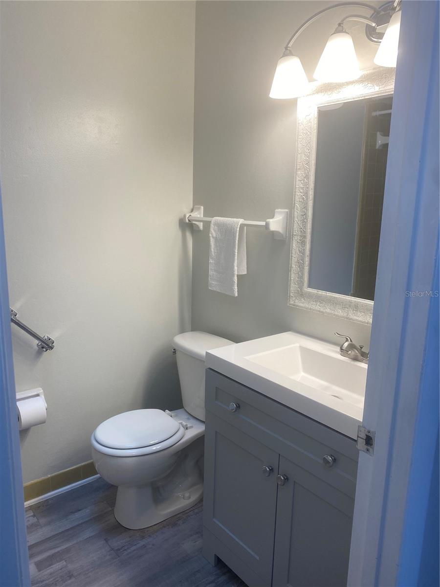 Image 11 of 11 For 1121 Bonnie Lou Drive