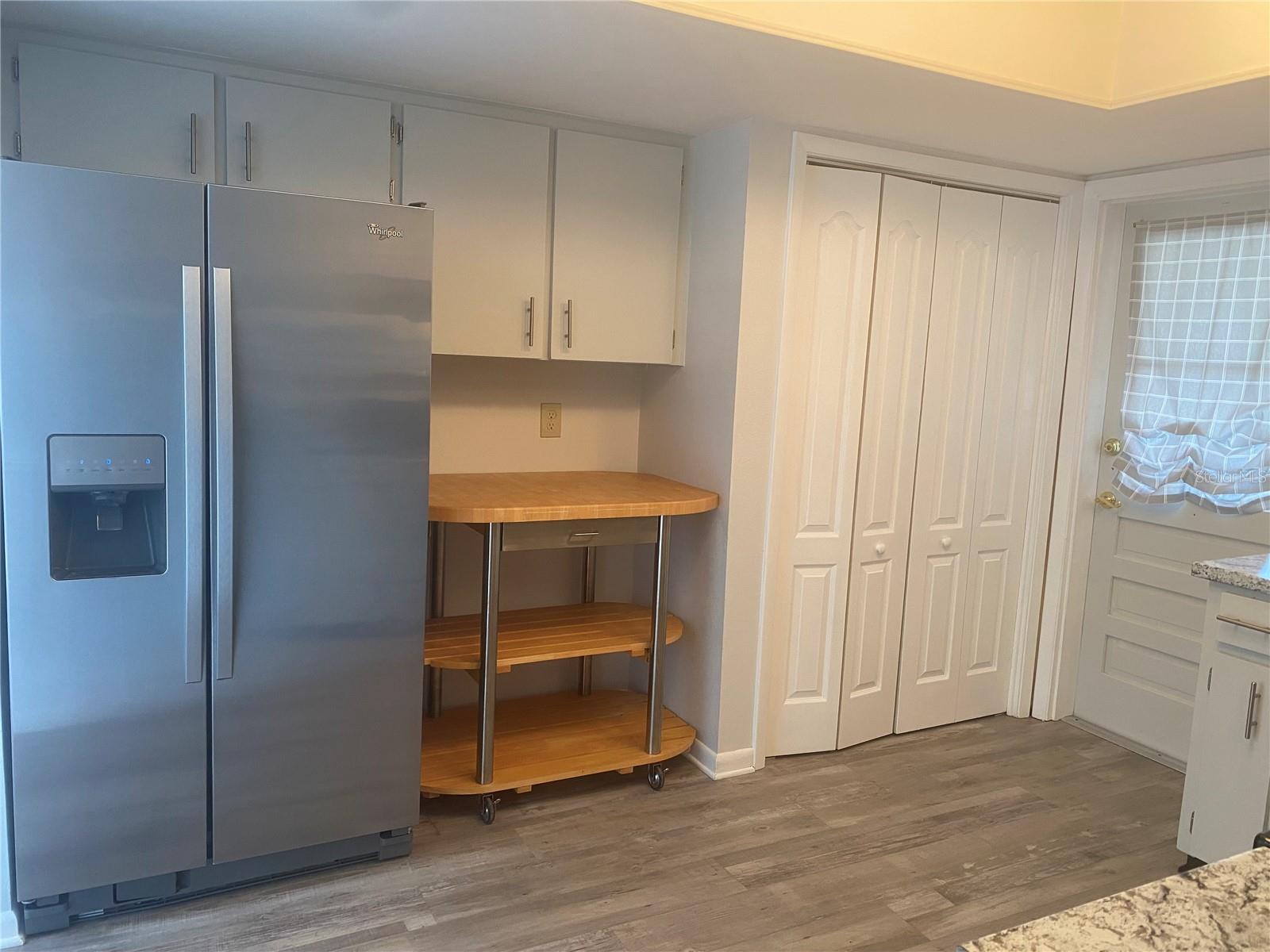 Image 4 of 11 For 1121 Bonnie Lou Drive