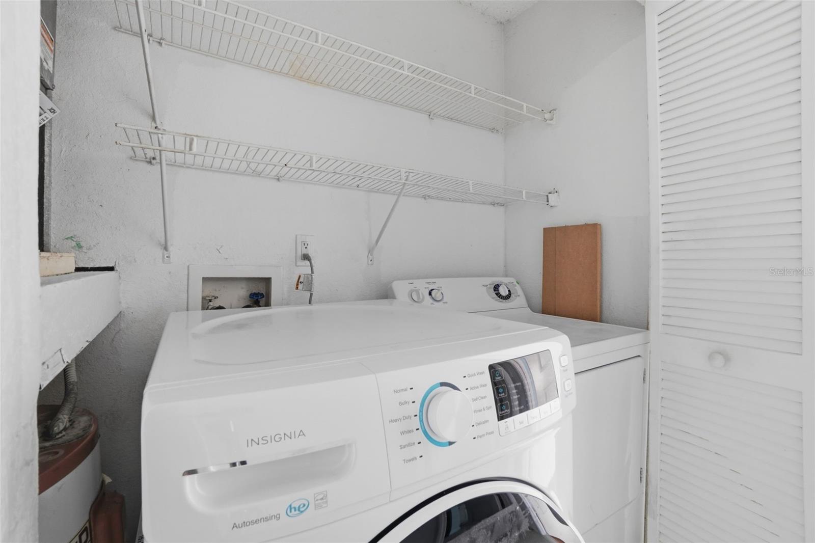 Image 14 of 19 For 4524 Commander Drive 1627