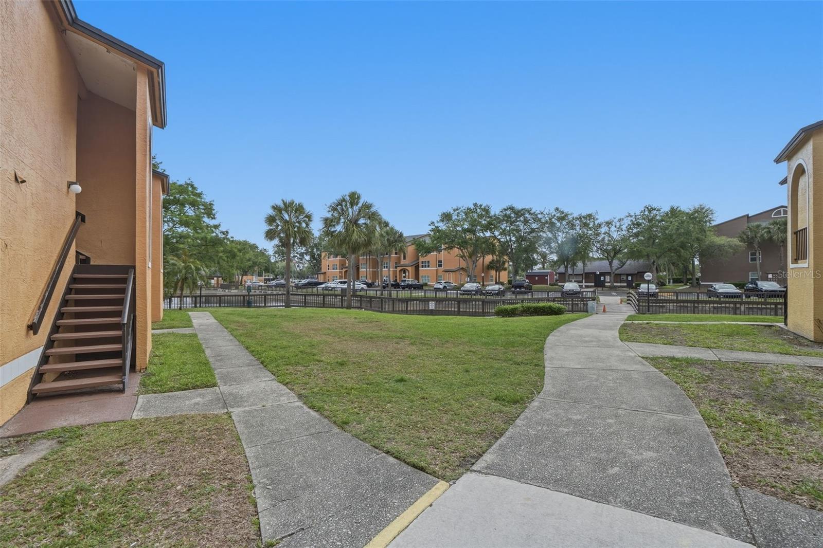 Image 18 of 19 For 4524 Commander Drive 1627