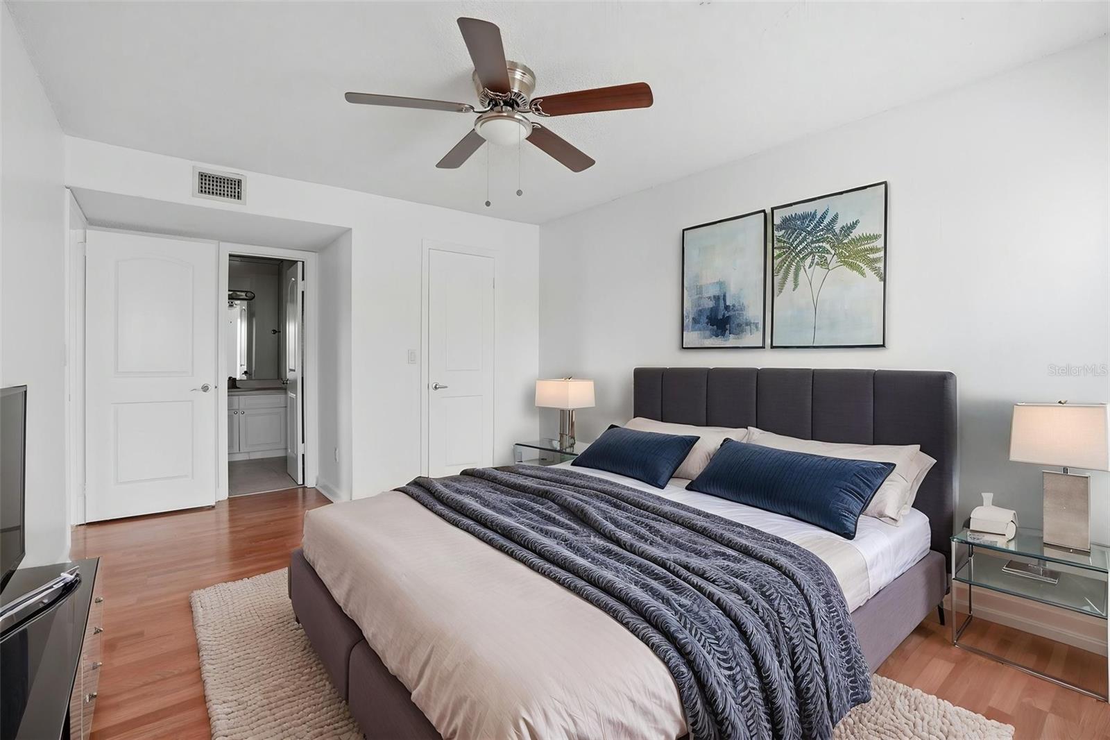 Image 9 of 19 For 4524 Commander Drive 1627