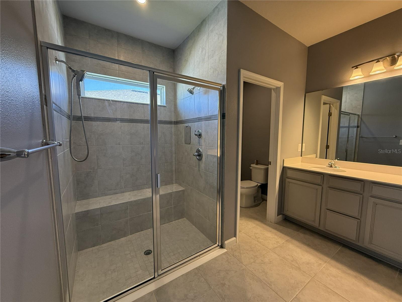 Image 21 of 26 For 6205 114th Avenue E