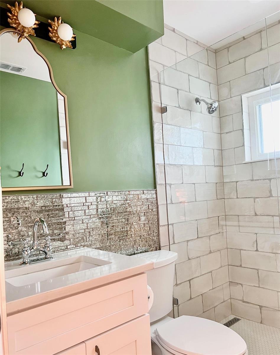 Image 13 of 21 For 151 Orlando Avenue 203