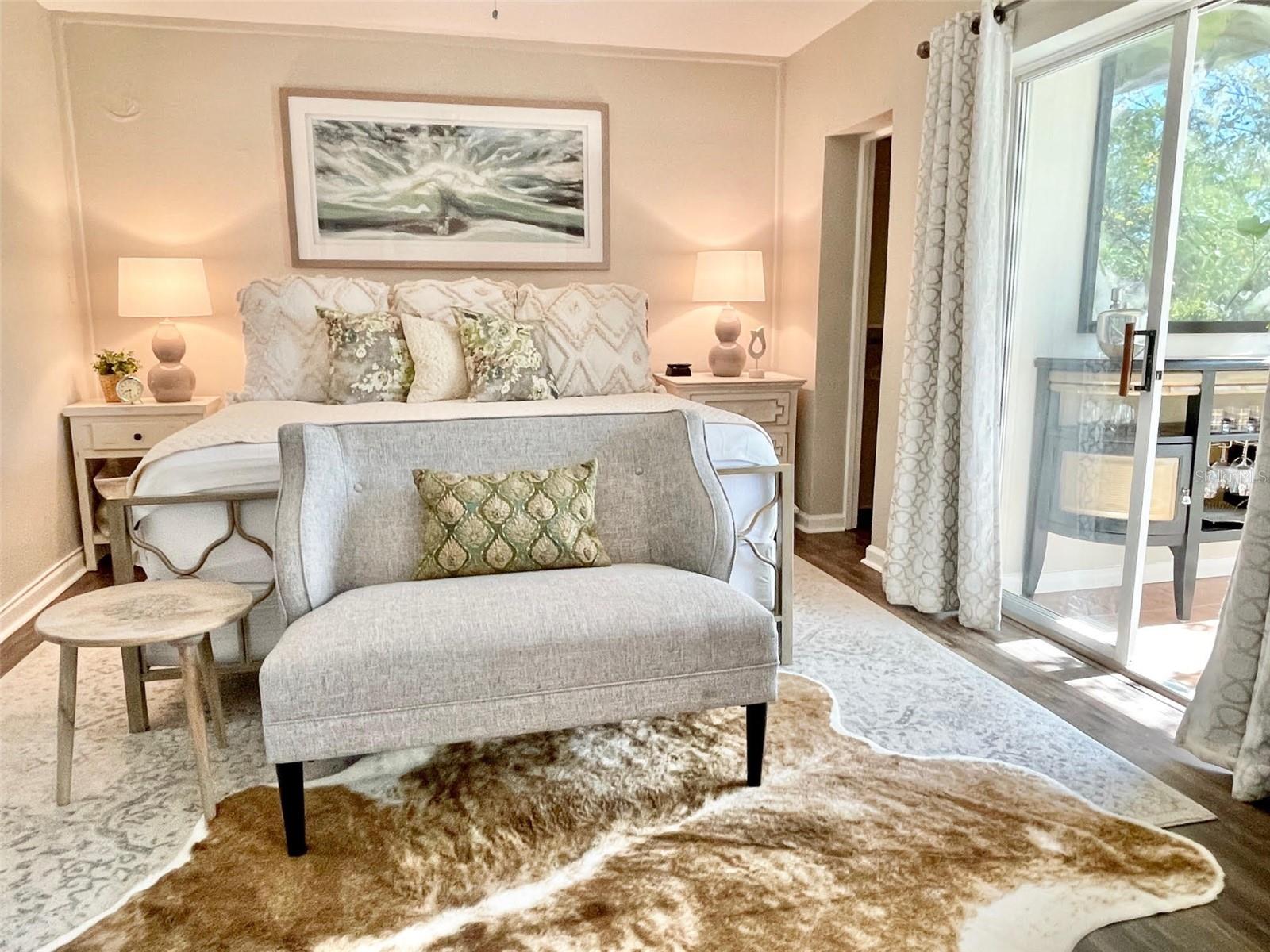 Image 5 of 21 For 151 Orlando Avenue 203