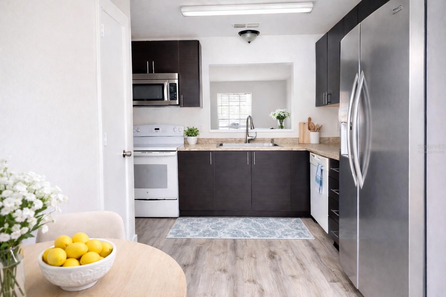 Image 8 of 23 For 11008 Yorkshire Ridge Court