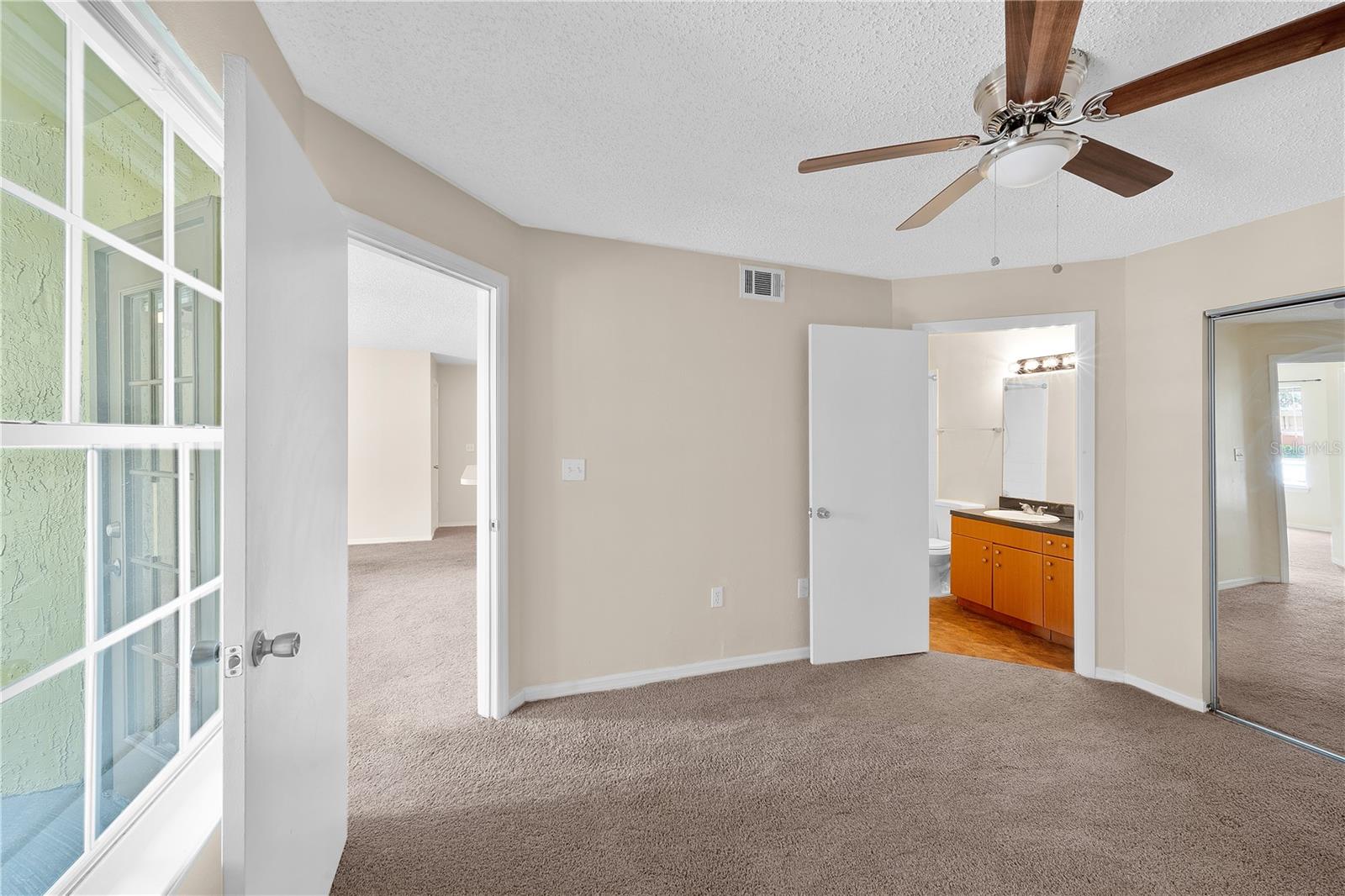 Image 14 of 22 For 441 Fountainhead Circle 174