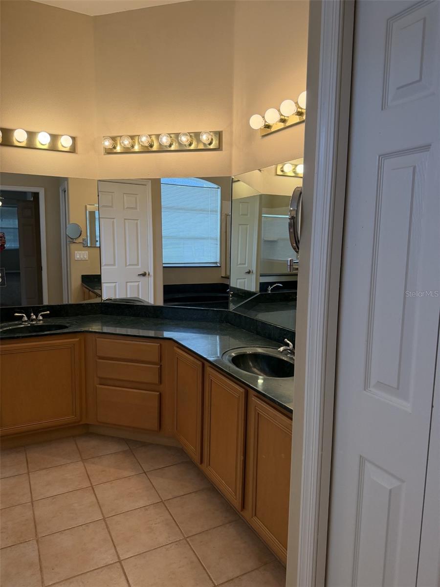 Image 12 of 22 For 6833 Hidden Glade Place