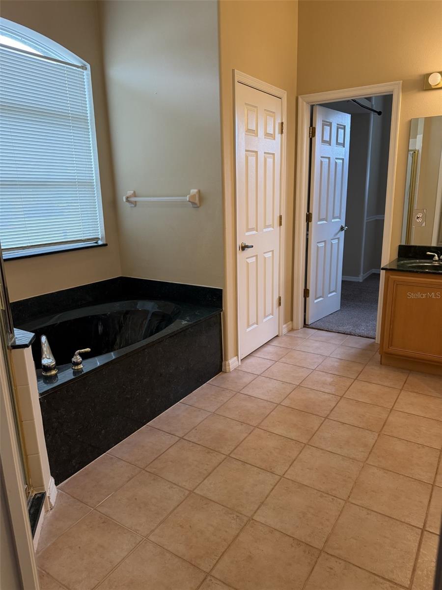 Image 13 of 22 For 6833 Hidden Glade Place