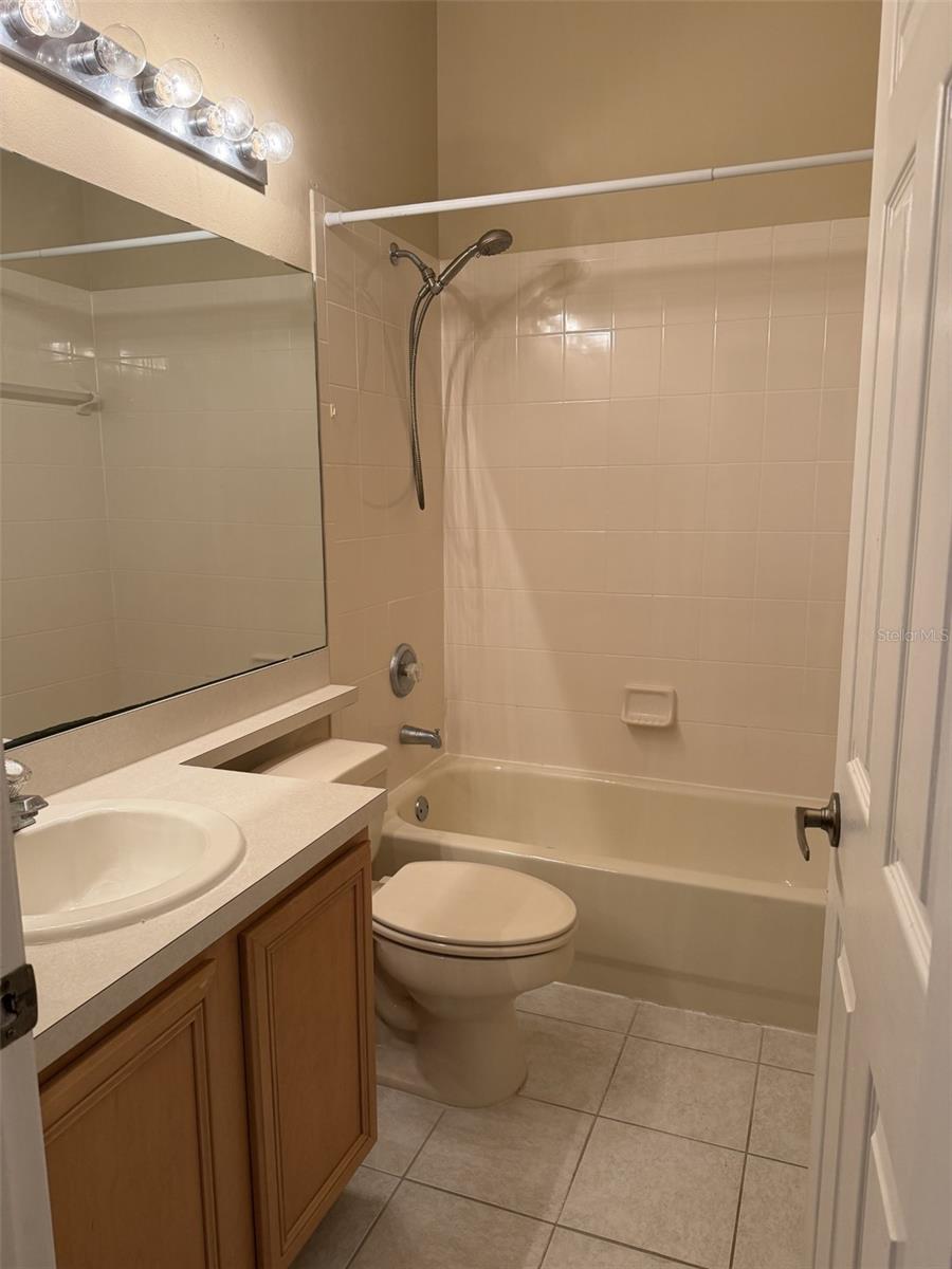 Image 15 of 22 For 6833 Hidden Glade Place