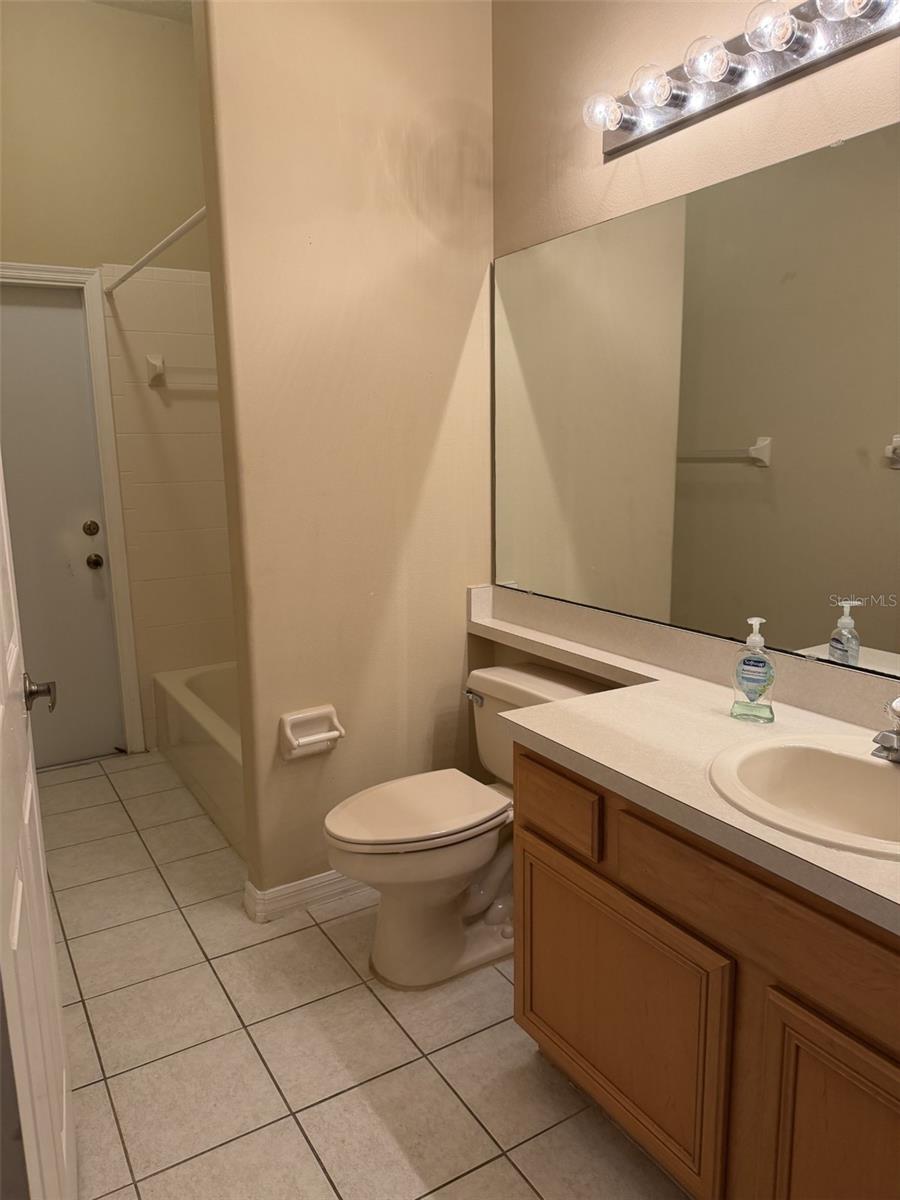 Image 18 of 22 For 6833 Hidden Glade Place