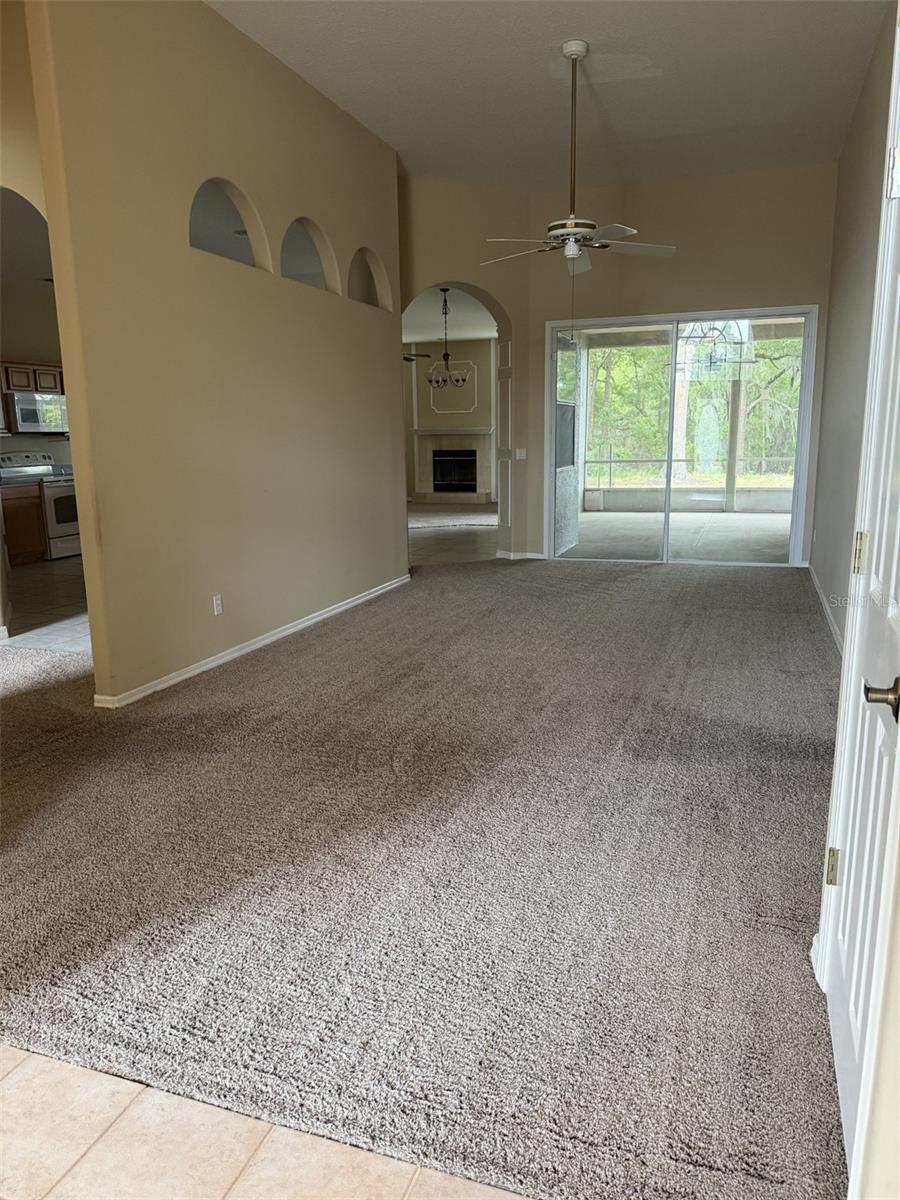 Image 4 of 22 For 6833 Hidden Glade Place