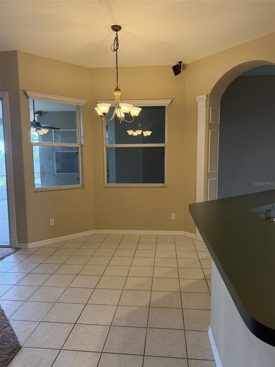 Image 8 of 22 For 6833 Hidden Glade Place