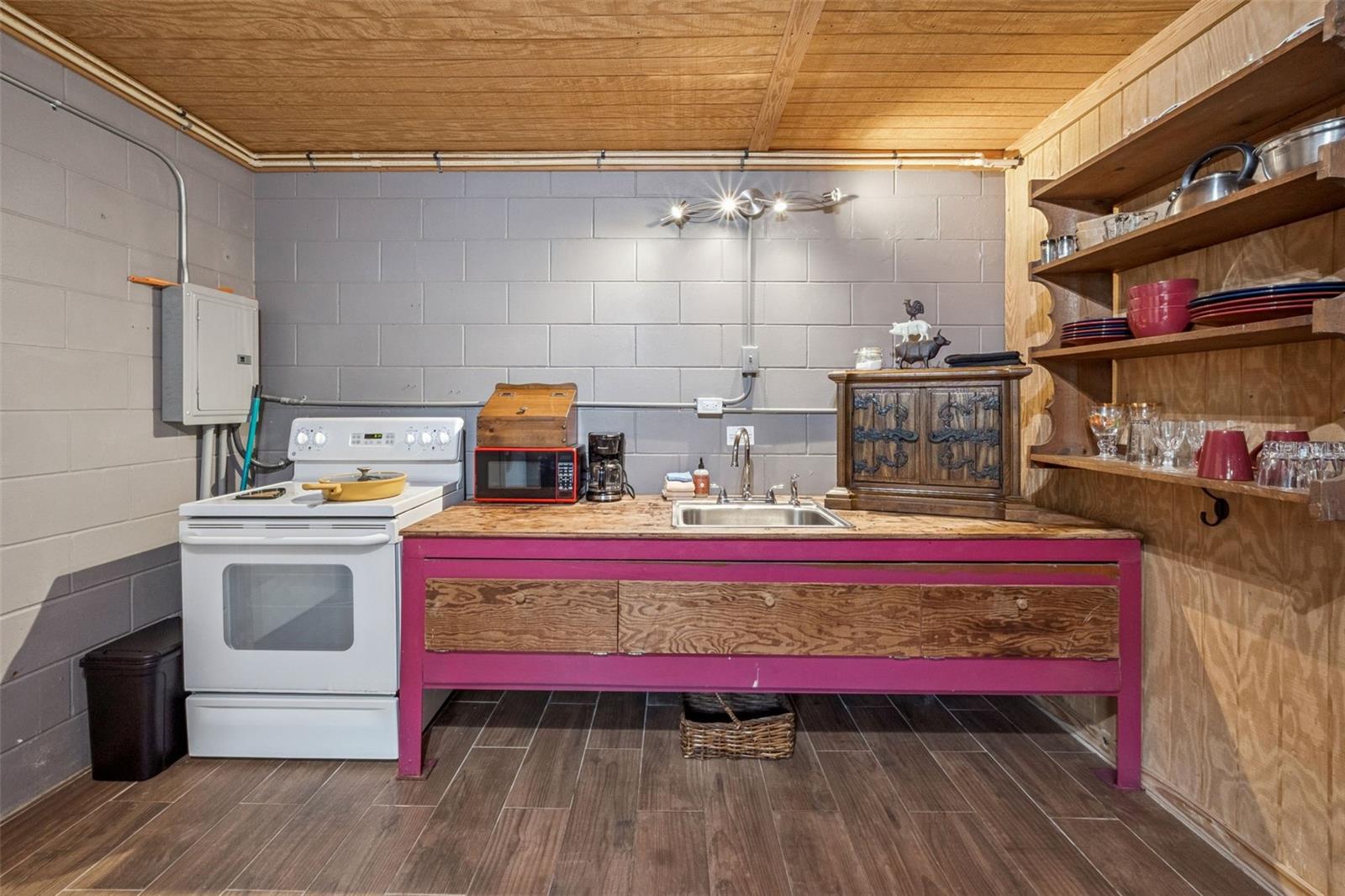 Image 24 of 40 For 15950 50th Street