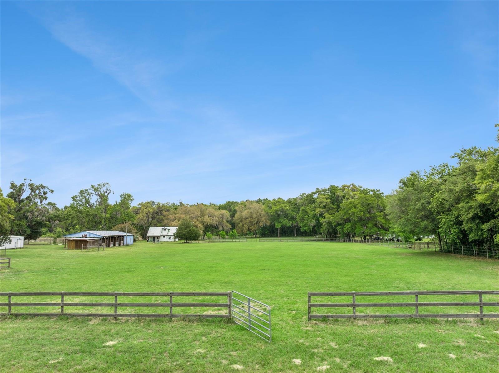 Image 36 of 40 For 15950 50th Street