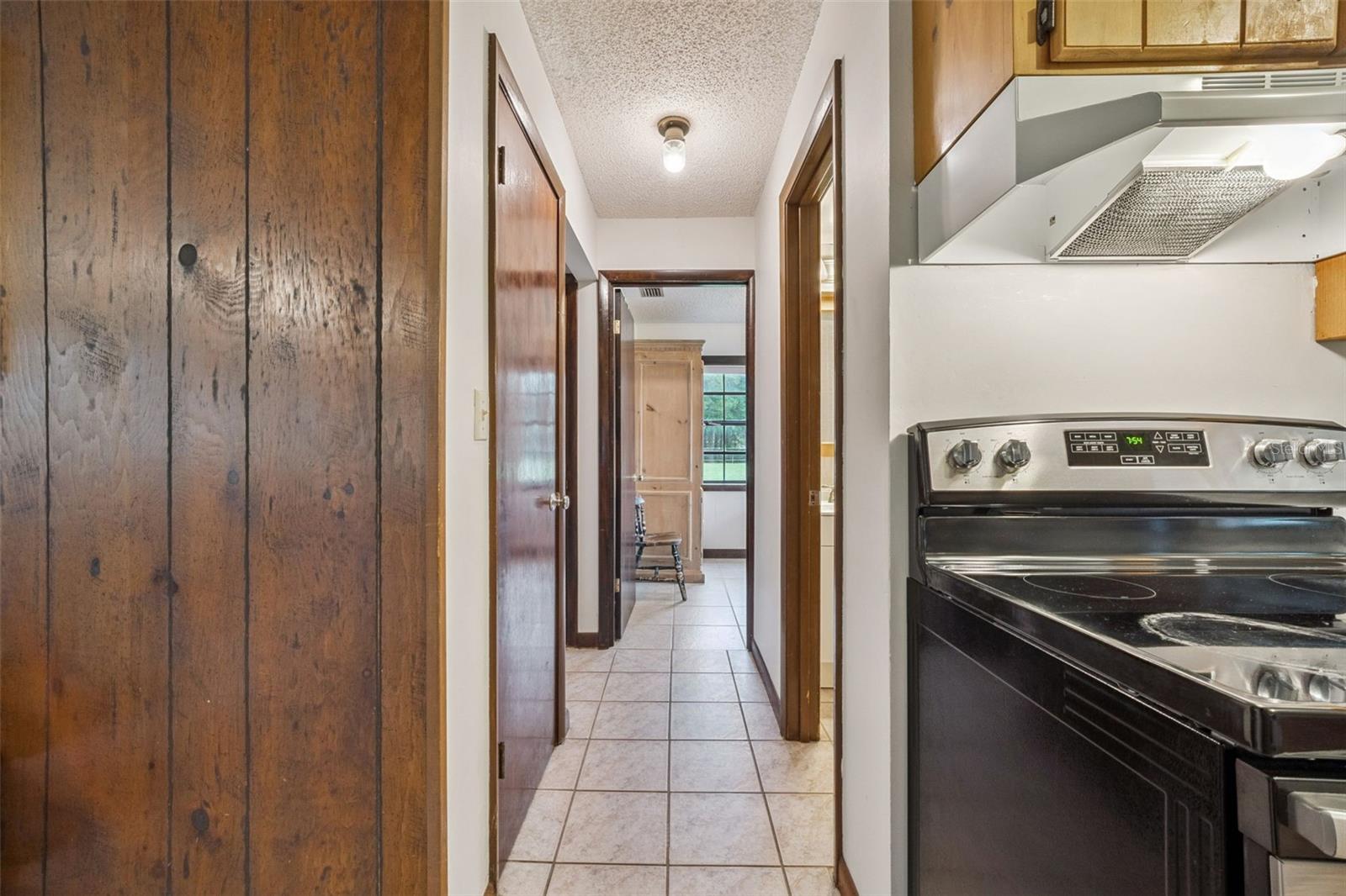 Image 9 of 40 For 15950 50th Street