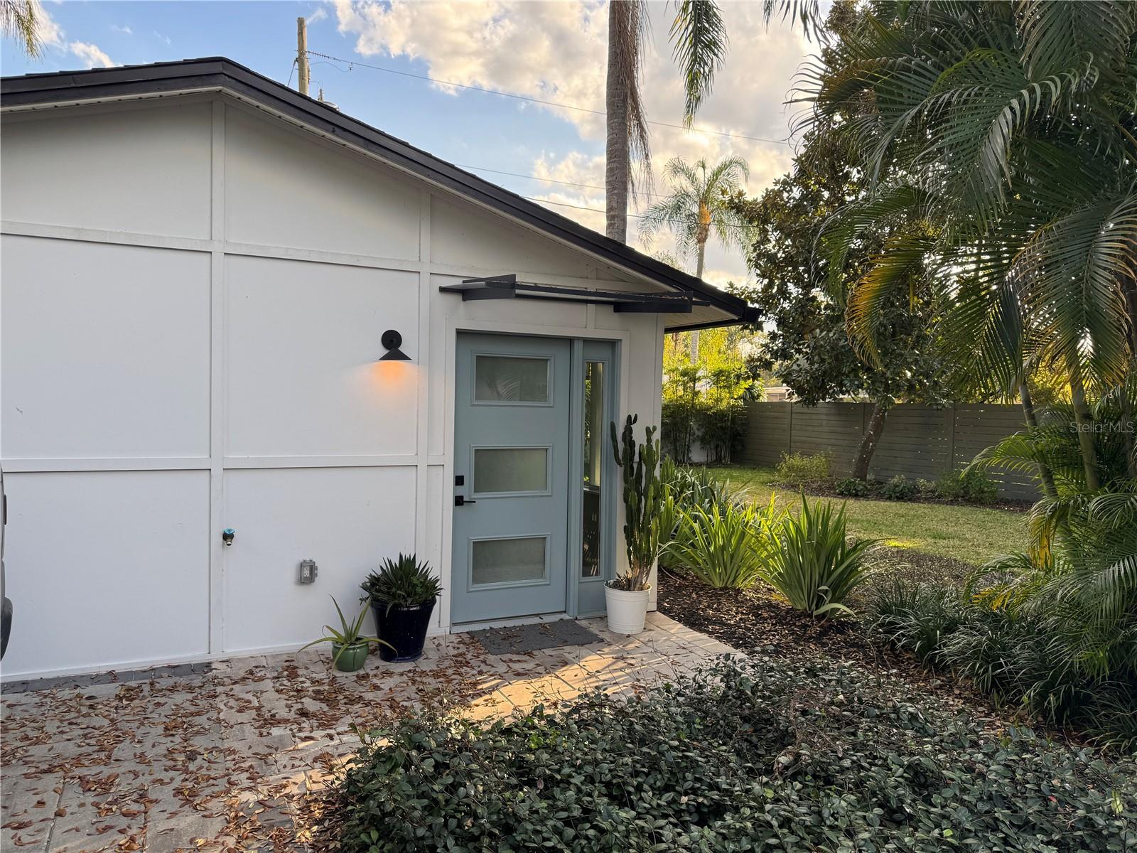 Image 32 of 33 For 228 Harding #b Street