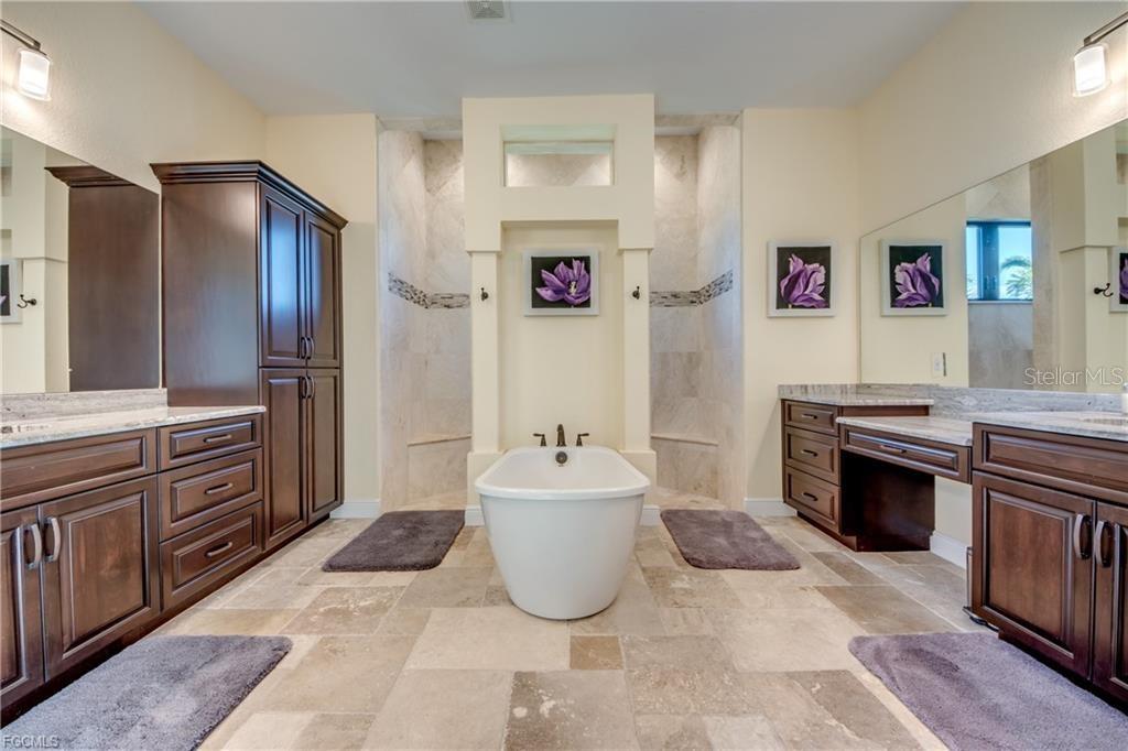 Image 13 of 27 For 1219 Old Burnt Store Road N