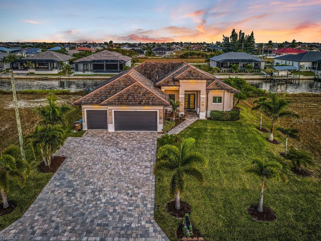 Image 2 of 27 For 1219 Old Burnt Store Road N