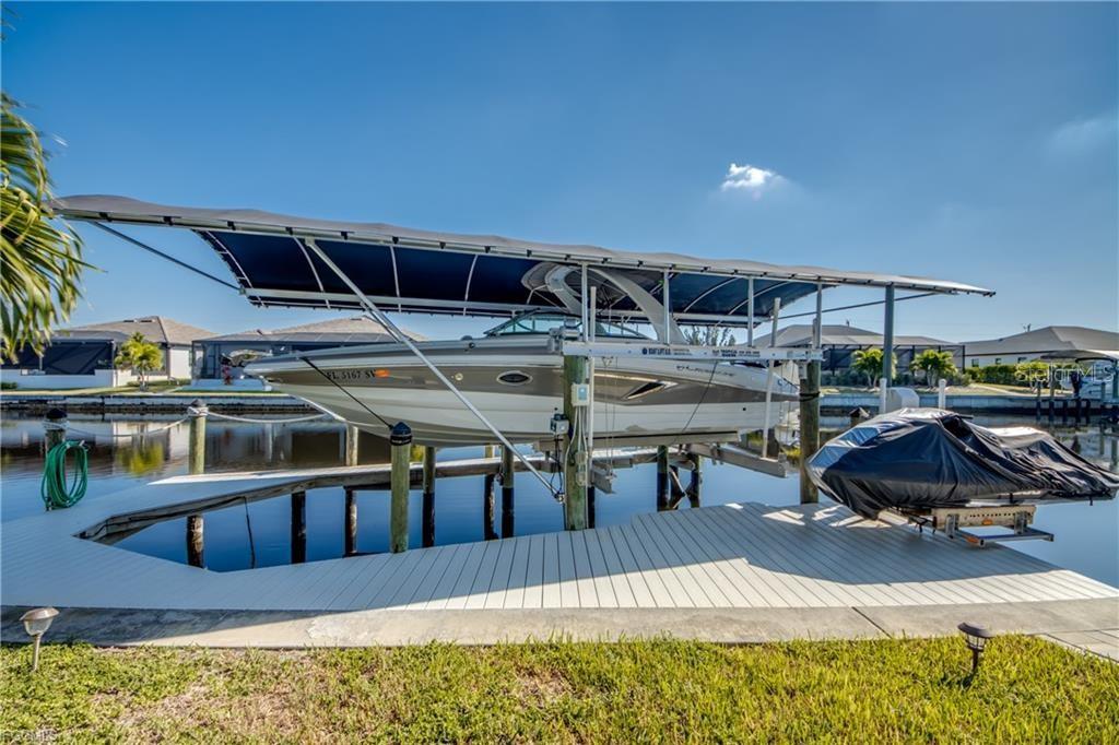 Image 24 of 27 For 1219 Old Burnt Store Road N