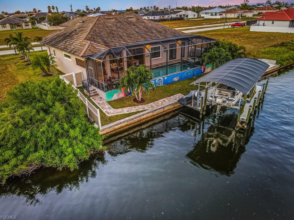 Image 3 of 27 For 1219 Old Burnt Store Road N