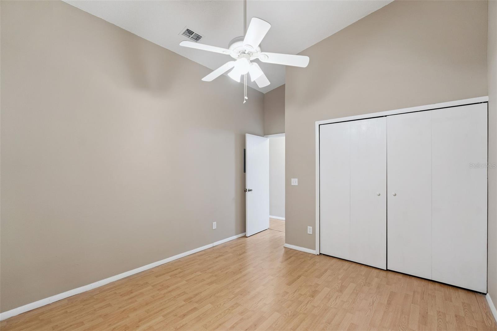 Image 13 of 32 For 3148 S Semoran Blvd  705