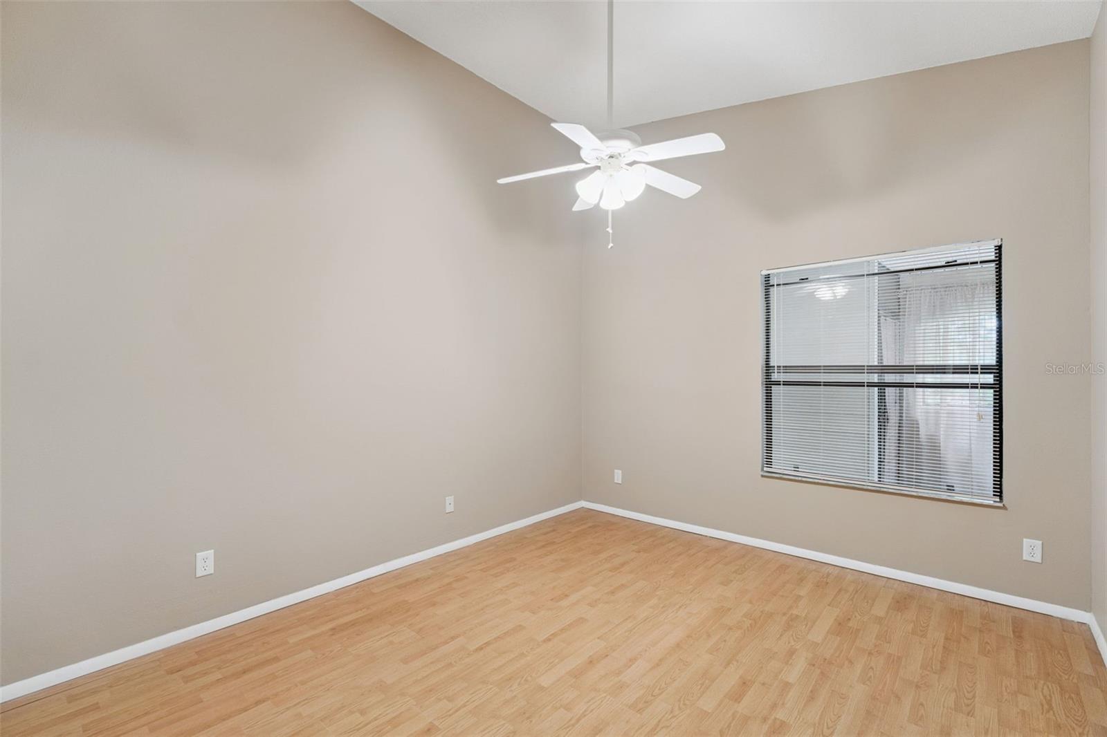 Image 15 of 32 For 3148 S Semoran Blvd  705