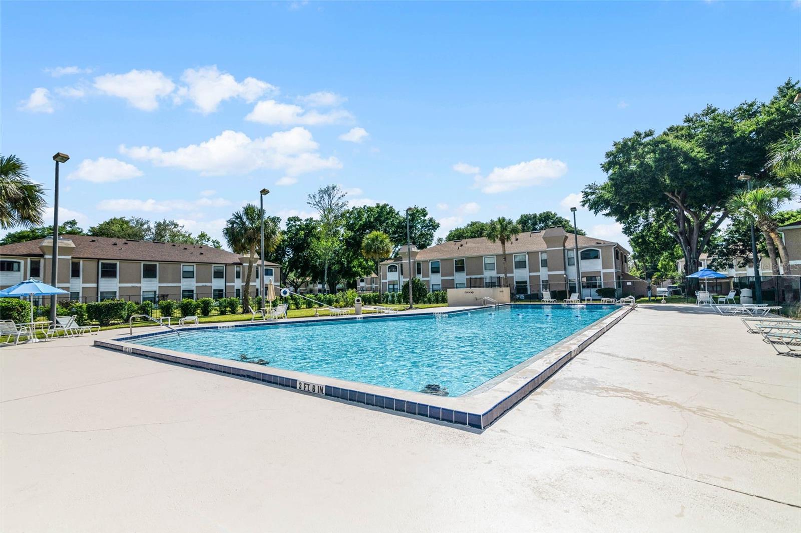 Image 31 of 32 For 3148 S Semoran Blvd  705