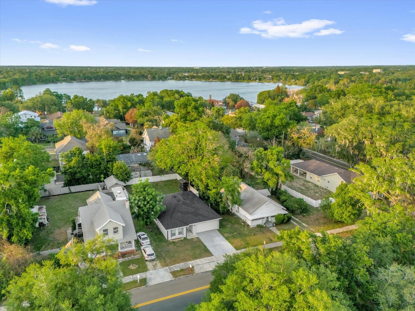 Image 15 of 17 For 319 Avenue A Ne