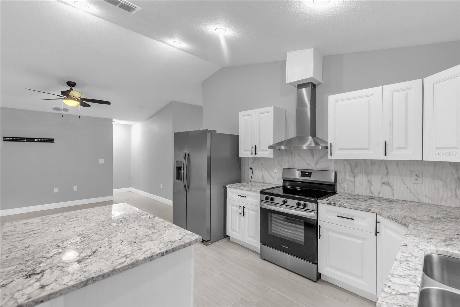 Image 3 of 17 For 319 Avenue A Ne