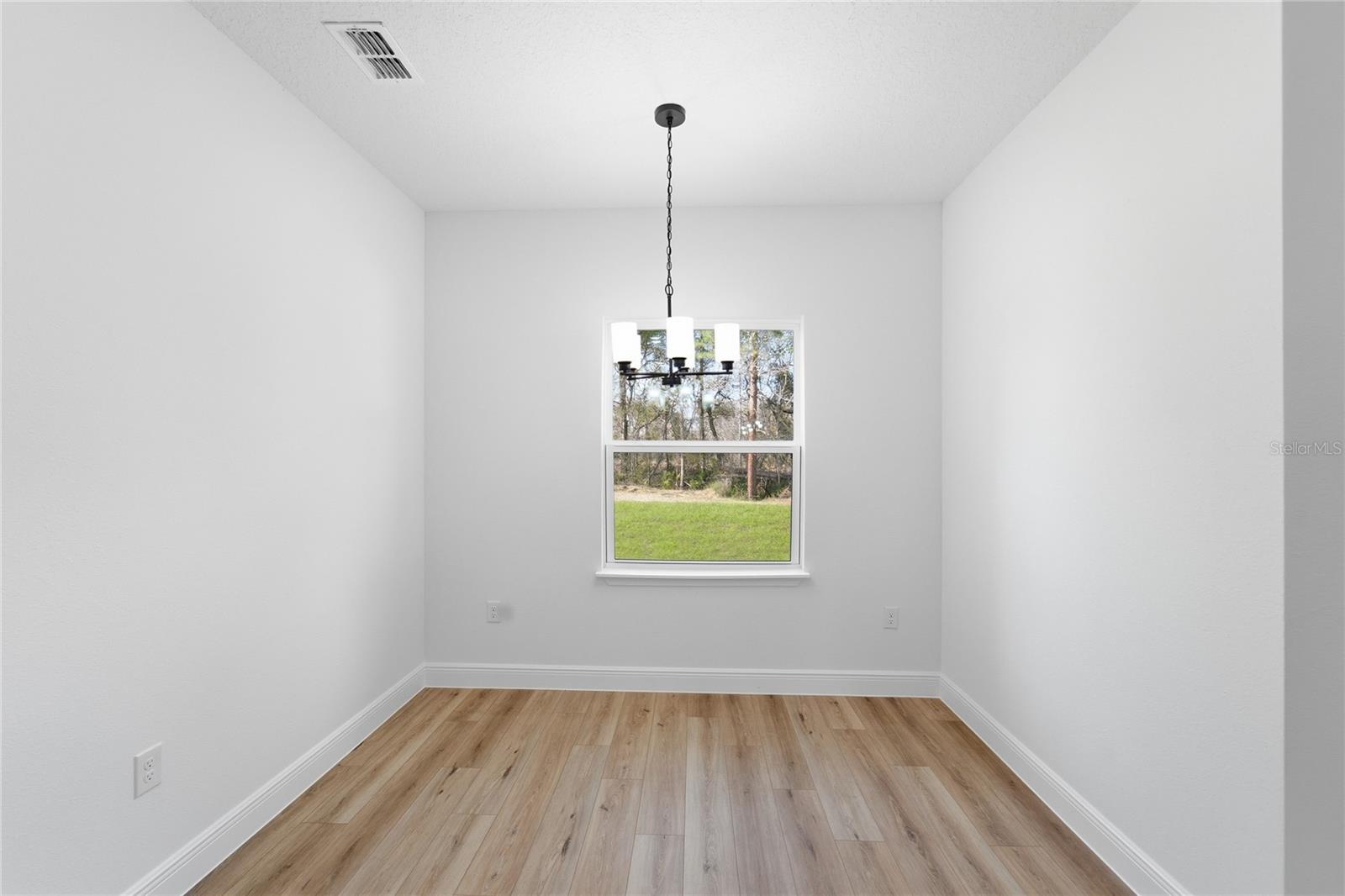 Listing photo id 21 for 13695 40th Circle