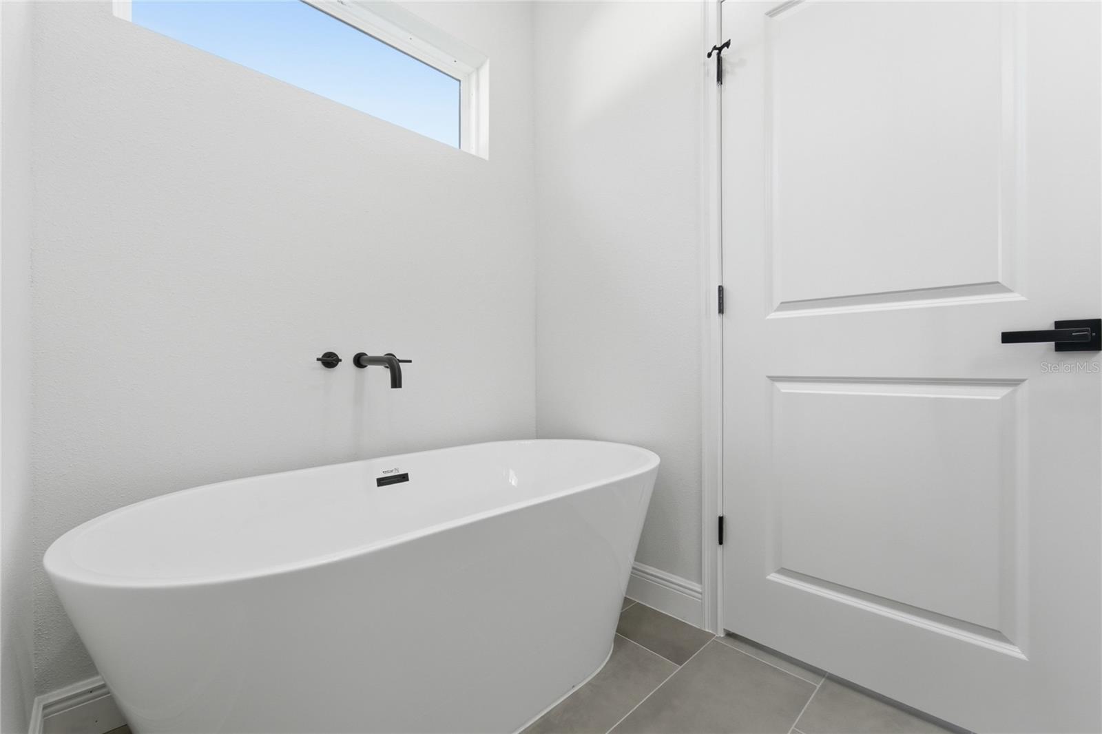 Listing photo id 37 for 13695 40th Circle