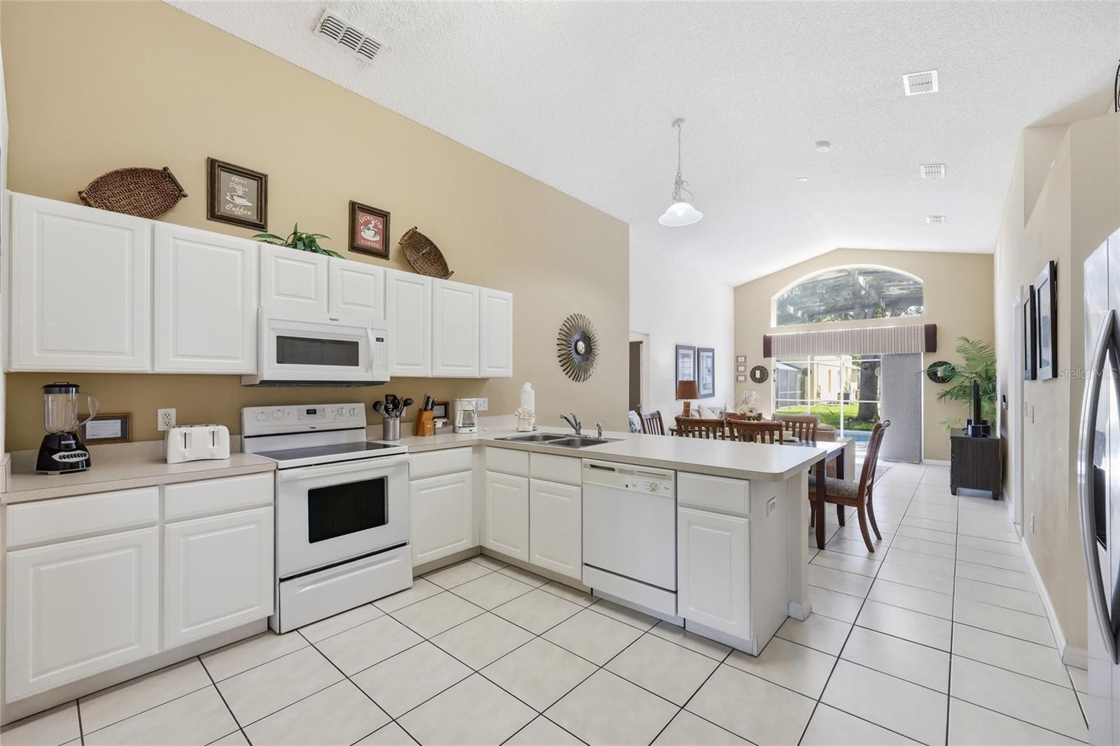 Image 11 of 71 For 2721 Lido Key Drive