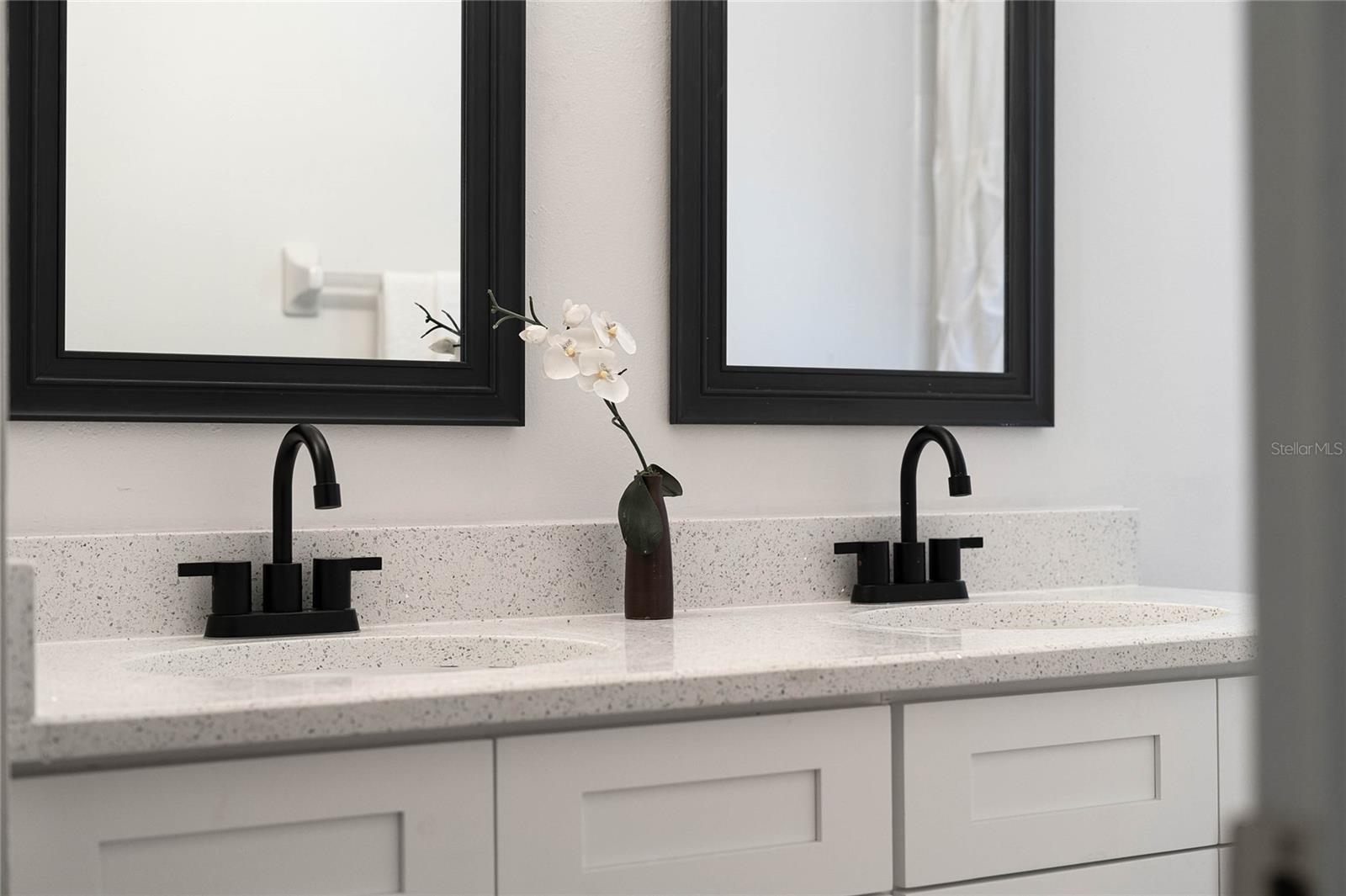 Image 19 of 28 For 239 Panorama Drive