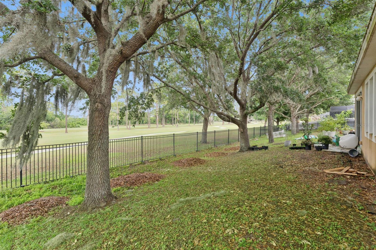 Image 33 of 36 For 4627 Blue Major Drive