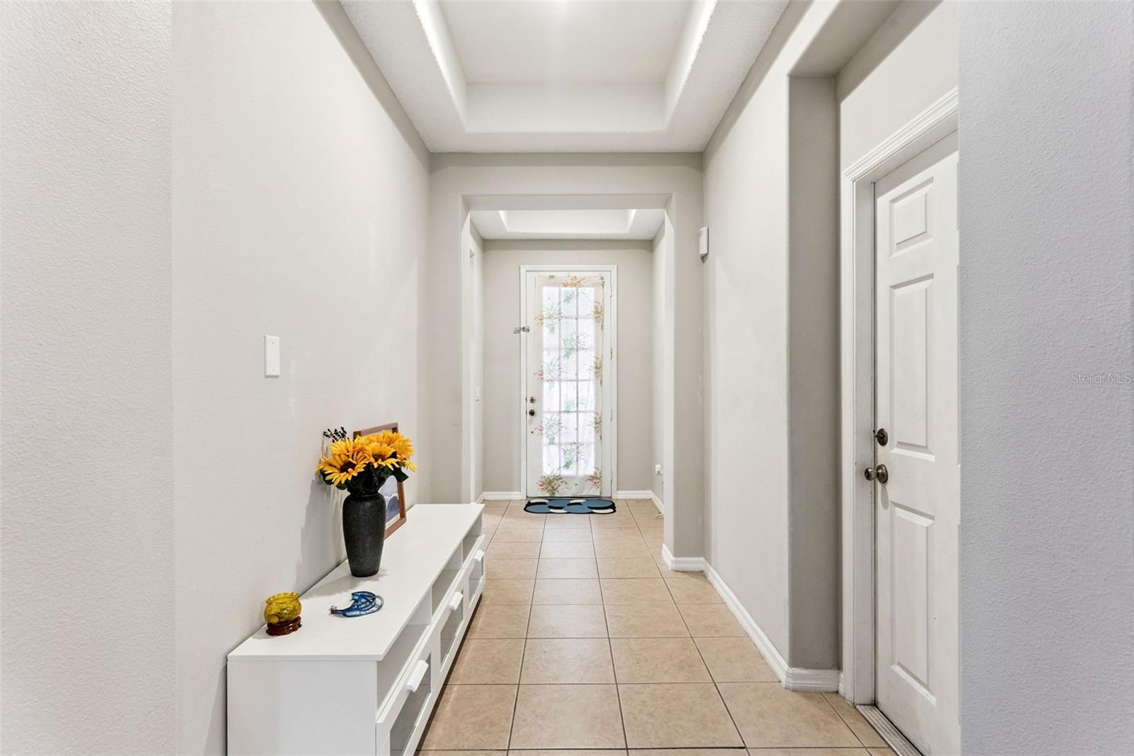 Image 4 of 36 For 4627 Blue Major Drive