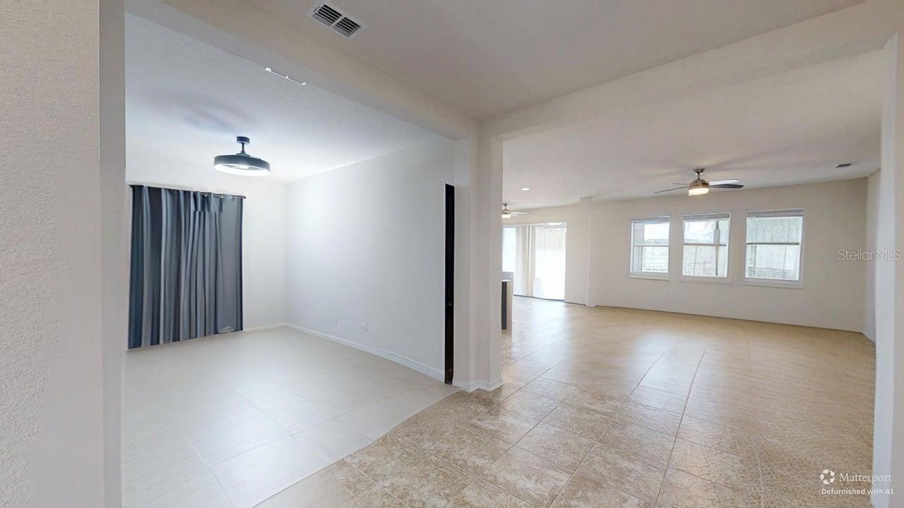 Image 4 of 56 For 914 Bay Bridge Circle