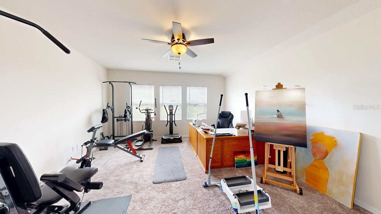 Image 40 of 56 For 914 Bay Bridge Circle