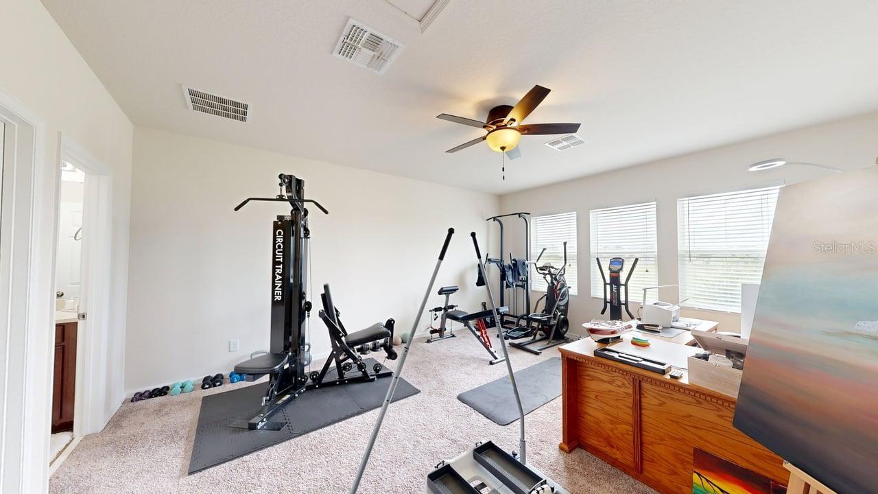 Image 41 of 56 For 914 Bay Bridge Circle