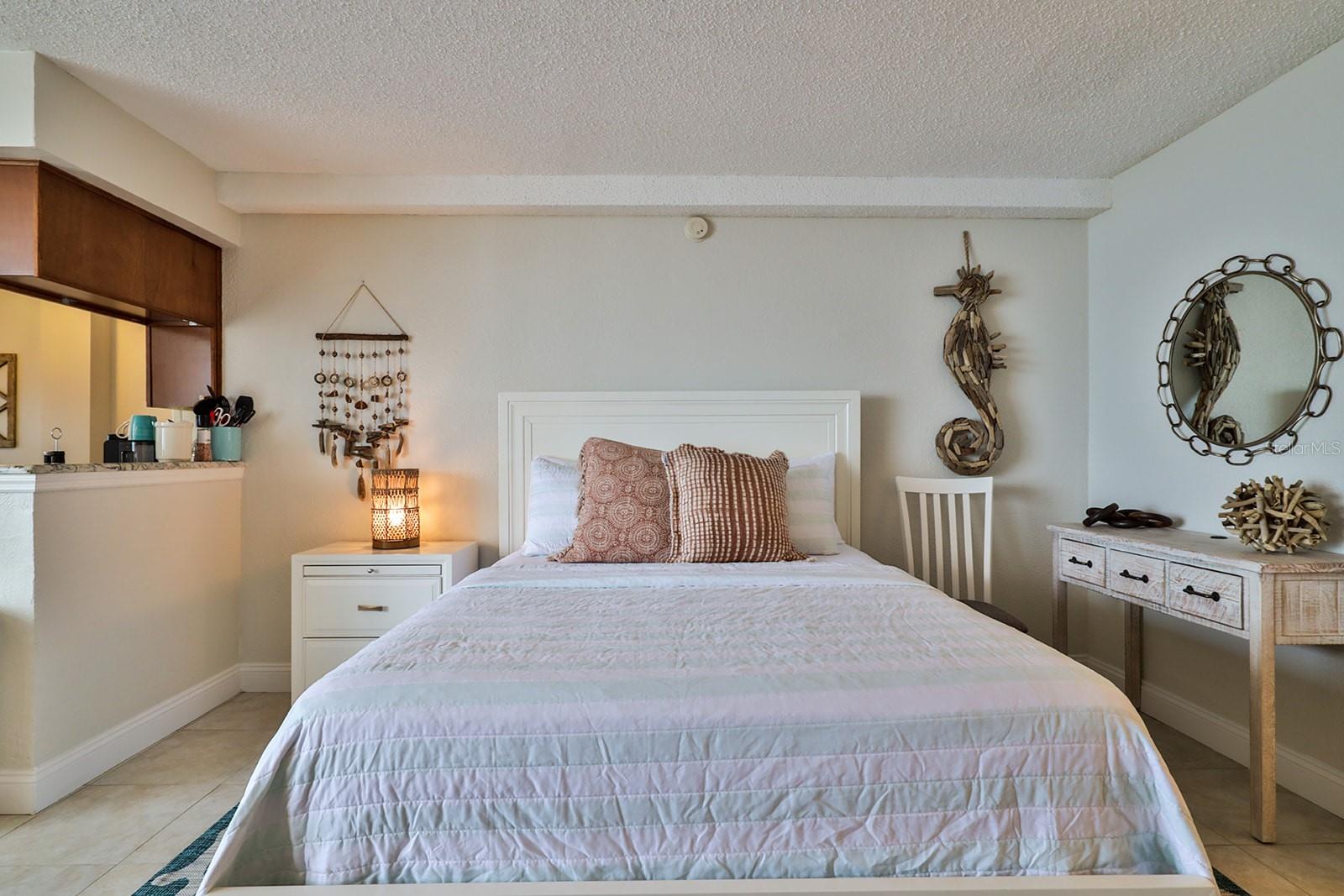 Image 5 of 27 For 800 Atlantic Avenue 606